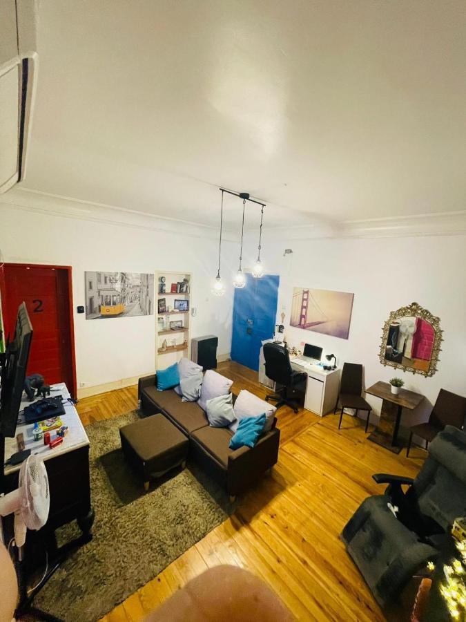 Rostelbem Guesthouse Lisbon Exterior photo